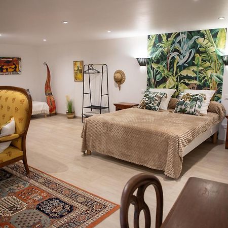 Mas De Bellegou Bed & Breakfast Portiragnes Exterior photo